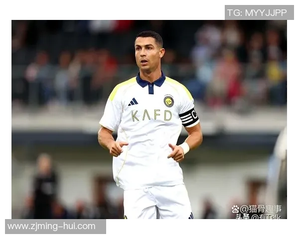 C罗的成长历程中教练的关键角色与影响分析